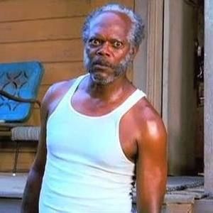 Meet your Posher, Avery